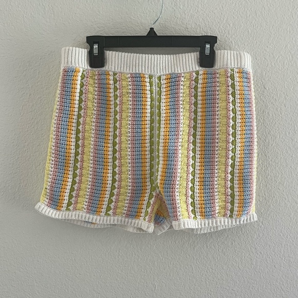 LOVERS AND FRIENDS | Shelly Knit Crochet Short in Light Yellow Multi | Size M - Picture 3 of 8